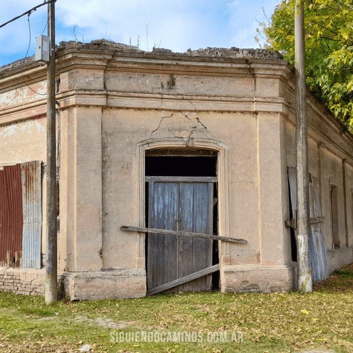 Ochava de casa en ruinas en Matilde, Santa Fe